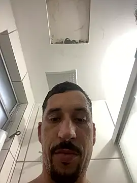 Snapshot of MateusBH123 chatting on January 14, 2026, 9:31 pm MateusBH123 online show from January 14, 2026, 9:31 pm