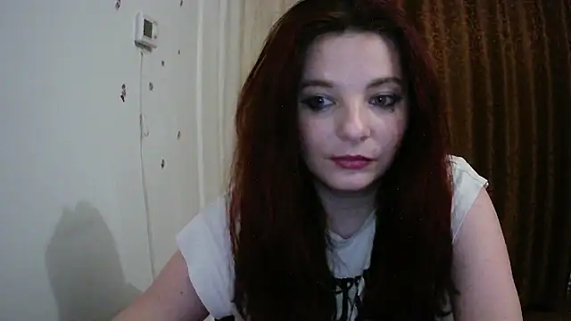 caty33 online show from February 18, 2025, 4:59 pm