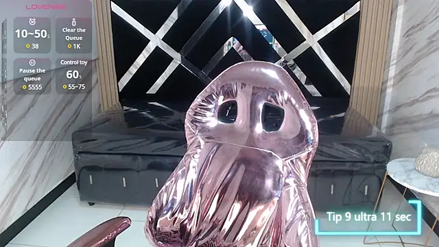 Snapshot of Bily_Takure_v chatting on March 13, 2025, 9:21 am Bily Takure v online show from March 13, 2025, 9:21 am