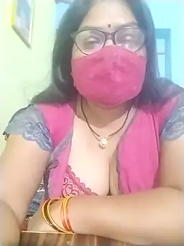 Snapshot of fuunalka chatting on October 28, 2025, 4:05 am fuunalka online show from October 28, 2025, 4:05 am