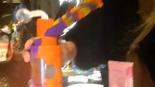 ShysluutGia online show from February 5, 2026, 10:58 pm