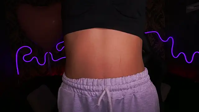 Snapshot of CharmMocco chatting on February 20, 2025, 7:23 am CharmMocco online show from February 20, 2025, 7:23 am