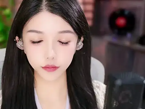 vv-77 online show from December 4, 2025, 8:17 pm