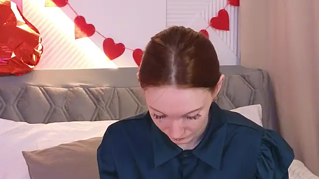 Snapshot of JoYung chatting on February 14, 2025, 4:26 am JoYung online show from February 14, 2025, 4:26 am