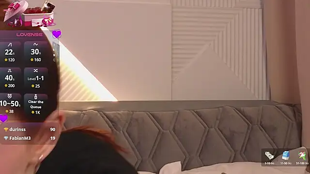 Snapshot of JoYung chatting on February 27, 2025, 8:28 am JoYung online show from February 27, 2025, 8:28 am