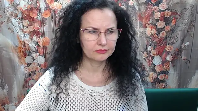 Miroslava Happi online show from April 27, 2026, 6:00 am