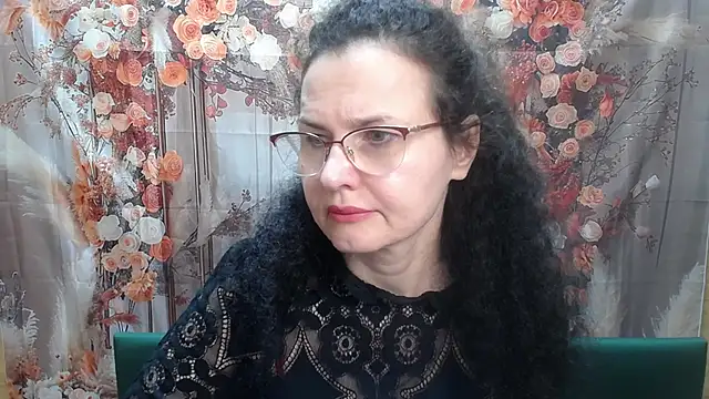 Miroslava Happi online show from May 14, 2026, 5:58 am