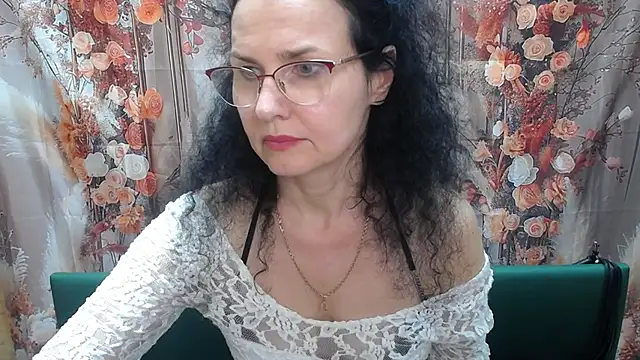 Miroslava Happi online show from July 6, 2026, 3:03 pm