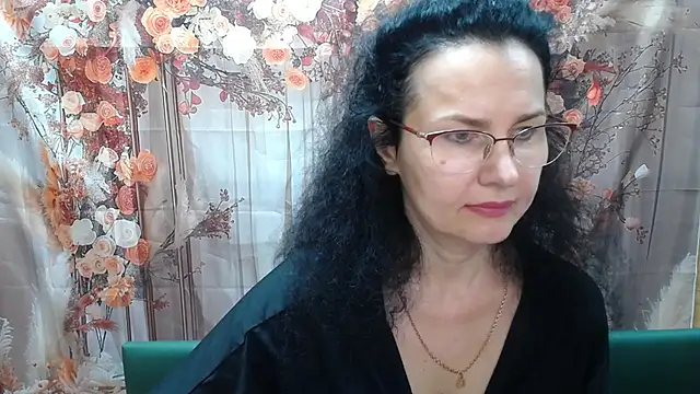 Miroslava Happi online show from July 11, 2026, 6:27 am