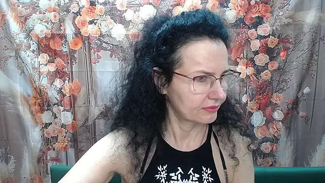 Miroslava Happi online show from July 14, 2026, 5:45 am