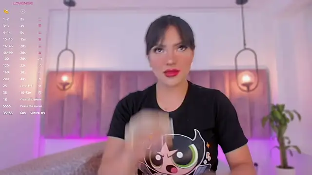 emmiily z online show from April 8, 2026, 8:09 pm