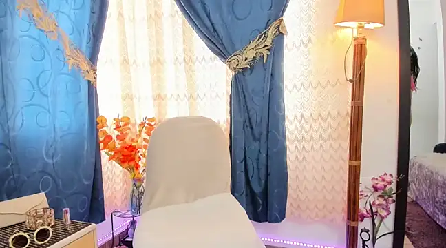 Snapshot of Tatiana1273_24 chatting on February 21, 2025, 5:31 pm Tatiana1273 24 online show from February 21, 2025, 5:31 pm