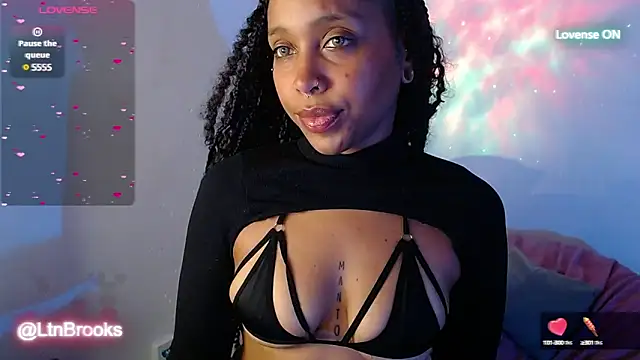 Snapshot of Annaa_Brooks chatting on February 27, 2025, 1:38 pm Annaa Brooks online show from February 27, 2025, 1:38 pm