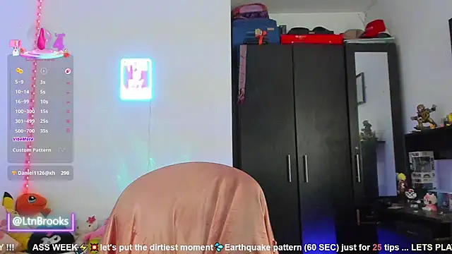 Snapshot of Annaa_Brooks chatting on October 12, 2025, 12:04 pm Annaa Brooks online show from October 12, 2025, 12:04 pm