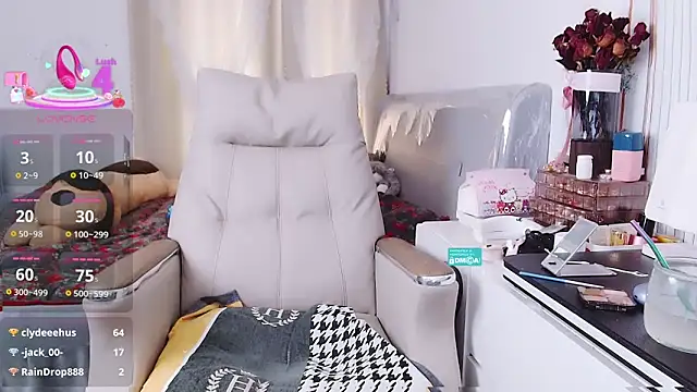 Tangtang-baby online show from February 3, 2026, 6:22 am