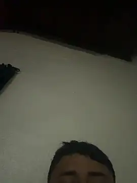 ElCangri19 online show from May 1, 2026, 5:56 am