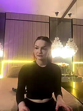 Snapshot of AlexaBright chatting on November 8, 2025, 6:18 pm AlexaBright online show from November 8, 2025, 6:18 pm