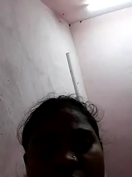 Snapshot of Hot_couple493 chatting on March 21, 2025, 7:24 pm Hot couple493 online show from March 21, 2025, 7:24 pm