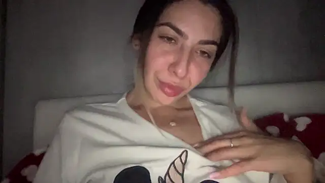 sarrah rossy online show from November 25, 2025, 9:59 pm