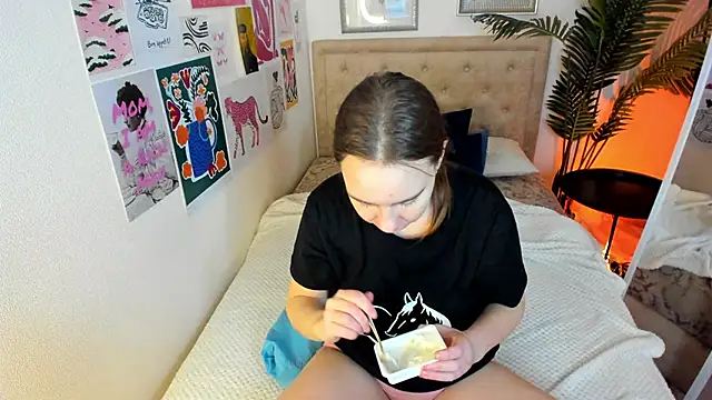 Lika 0ne online show from February 16, 2026, 12:23 pm