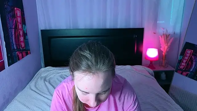 Lika 0ne online show from April 7, 2026, 11:54 am