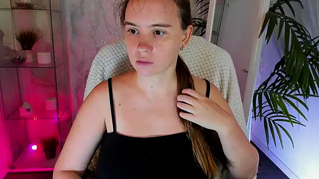 Snapshot of Lika_0ne chatting on July 21, 2026, 12:07 pm Lika 0ne online show from July 21, 2026, 12:07 pm