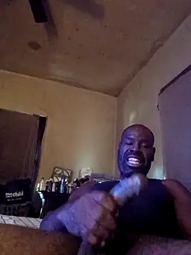 birdg online show from November 13, 2025, 6:18 pm