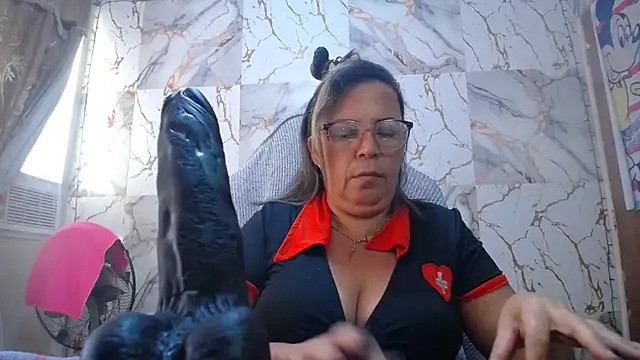 alina maturehot online show from March 31, 2026, 8:09 pm