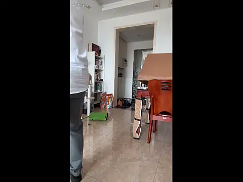 0W00GIGi online show from September 26, 2025, 5:00 am