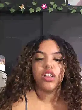 Anitta bell online show from April 15, 2026, 4:03 pm