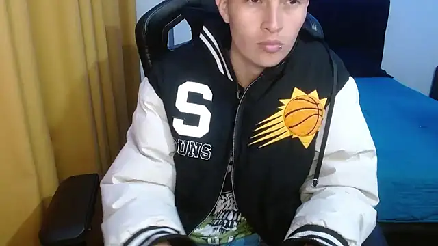 duo peludoo online show from March 15, 2026, 3:34 am