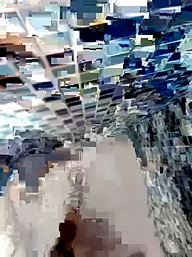 Snapshot of henri69 chatting on November 30, 2025, 2:43 pm henri69 online show from November 30, 2025, 2:43 pm