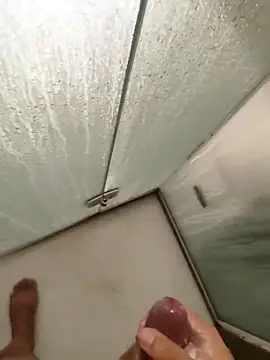 Snapshot of henri69 chatting on March 31, 2026, 2:13 am henri69 online show from March 31, 2026, 2:13 am