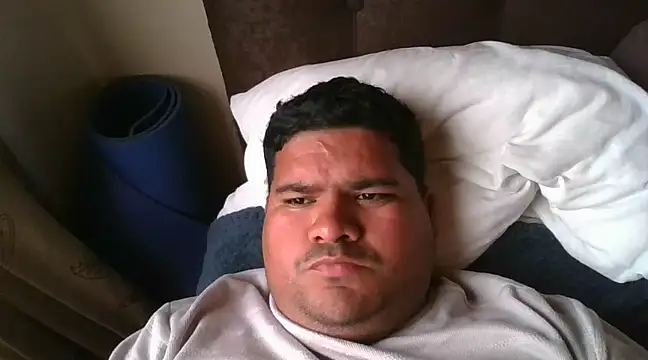 Snapshot of oscarshow24 chatting on March 11, 2025, 8:09 pm oscarshow24 online show from March 11, 2025, 8:09 pm