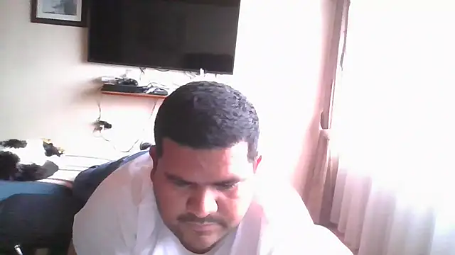 Snapshot of oscarshow24 chatting on February 16, 2026, 9:11 pm oscarshow24 online show from February 16, 2026, 9:11 pm
