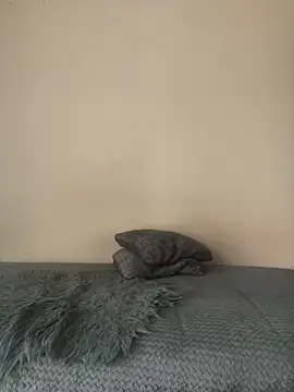 Snapshot of Budibudi5 chatting on March 1, 2026, 7:21 am Budibudi5 online show from March 1, 2026, 7:21 am