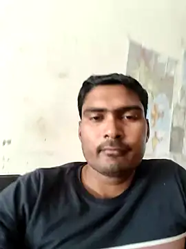 Snapshot of ccuteboyyyy chatting on February 20, 2025, 10:37 am ccuteboyyyy online show from February 20, 2025, 10:37 am