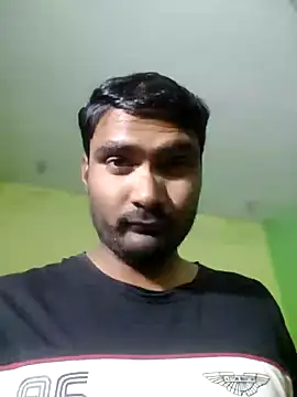 Snapshot of ccuteboyyyy chatting on February 27, 2025, 3:37 pm ccuteboyyyy online show from February 27, 2025, 3:37 pm