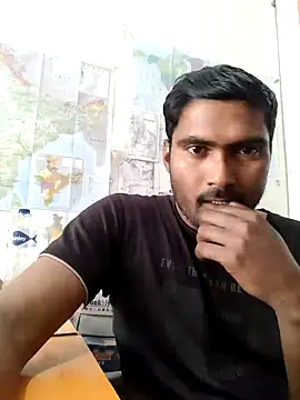 Snapshot of ccuteboyyyy chatting on March 2, 2025, 8:38 am ccuteboyyyy online show from March 2, 2025, 8:38 am