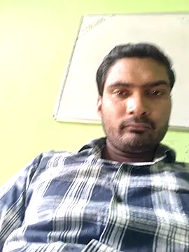 Snapshot of ccuteboyyyy chatting on October 17, 2025, 5:10 am ccuteboyyyy online show from October 17, 2025, 5:10 am