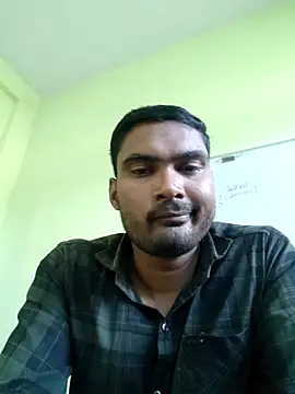ccuteboyyyy online show from November 6, 2025, 6:25 am