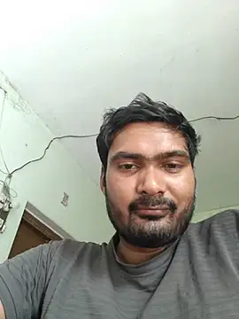 ccuteboyyyy online show from June 21, 2026, 4:04 am