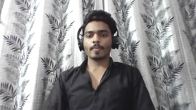 Snapshot of Harsh424242 chatting on March 15, 2025, 7:27 pm Harsh424242 online show from March 15, 2025, 7:27 pm