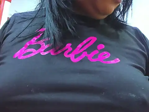 Snapshot of emma_purple_ chatting on February 6, 2026, 5:49 pm emma purple online show from February 6, 2026, 5:49 pm