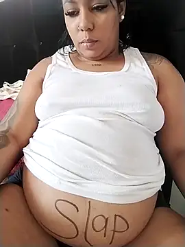 Snapshot of emma_purple_ chatting on March 1, 2026, 7:05 pm emma purple online show from March 1, 2026, 7:05 pm