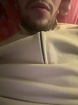 Snapshot of yaxxx03 chatting on February 10, 2025, 8:31 pm yaxxx03 online show from February 10, 2025, 8:31 pm