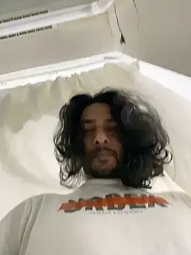 Fuckboy2535 online show from February 25, 2025, 5:08 am