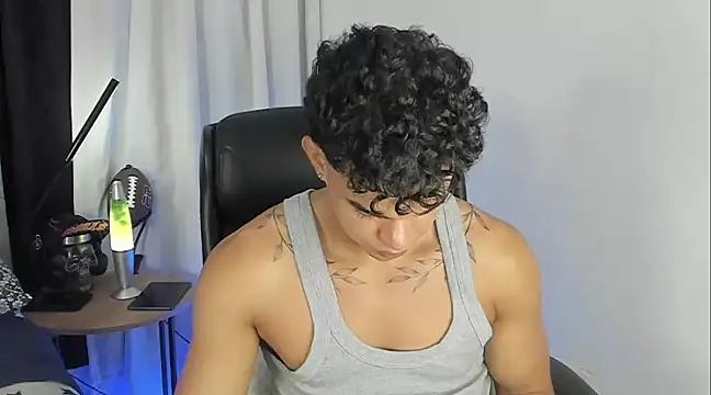 Snapshot of samm_sv chatting on February 12, 2025, 3:40 am samm sv online show from February 12, 2025, 3:40 am