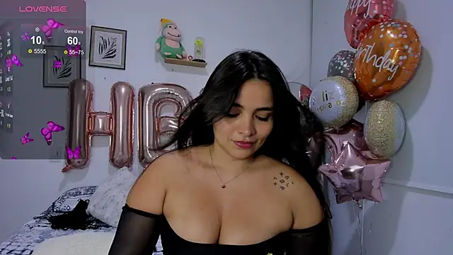 sarita bigbooty  online show from May 4, 2026, 4:19 am