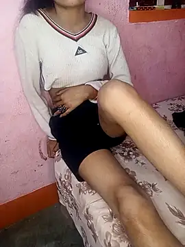 Queen myra1 online show from February 19, 2025, 3:38 pm